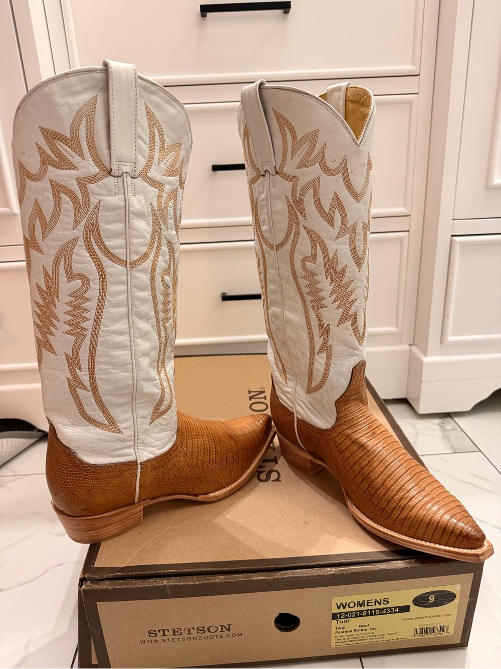 NIB Stetson Toni Exotic Lizard Boots size 9B - Picture 4 of 10